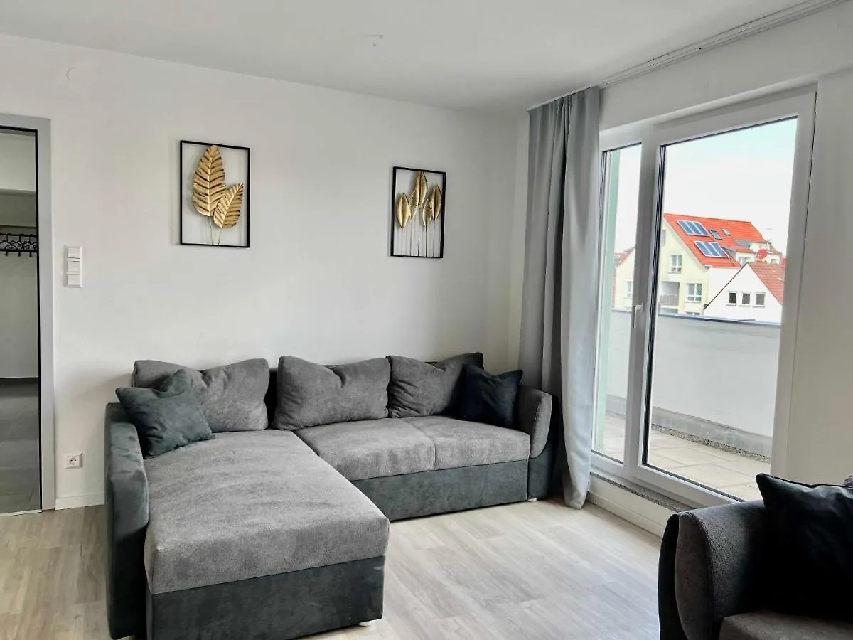 Nujen- Hotel Und Apartment Stuttgart Zuffenhausen Germany